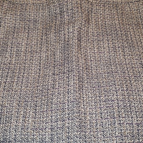 Tahari tweed pencil skirt 10 - Picture 2 of 3